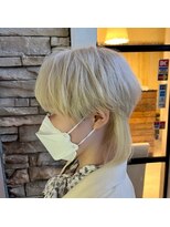 リア 布施店(Lia)&nbsp;ホワイトブロンド