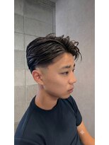 ワンワンオー バーバーショップ コンチネンタル(@110 BARBER SHOP continental)&nbsp;サイドパート