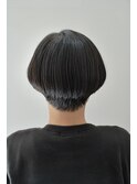 黒髪マッシュショート