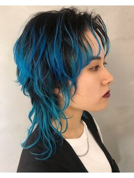 ジーナ(XENA) ターコイズウルフ