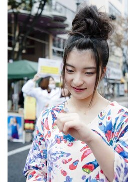 エッチ美容室 本店 モダンスタイル