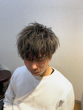 ヘアアンドフェイス ルースト(hair&face ROOST) 無造作質感のソフトツイスト