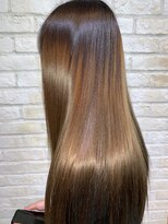 リーホリエ(Lee Horie) 溢れる艶美髪