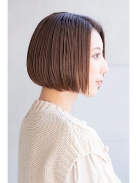 アルテ(ARTE) 【ARTE表参道/青山】大人可愛い小顔ひし形ボブ×イルミナカラー