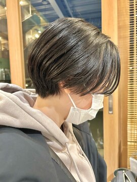 オーガニック リブ 川越(organic+live) ２０代３０代大人可愛いアッシュショートボブ耳掛け透明感