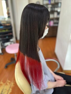 アークスヘアー 大人可愛い髪質改善カラー暗髪毛先ワインレッド透明感