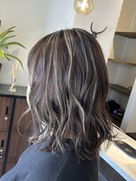 リットバイディア 茅ヶ崎(Lit by diar)&nbsp;白髪ぼかしハイライト　20代 30代 40代50代【茅ヶ崎】