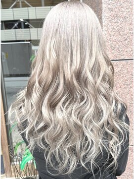 トゥルークリエイション 新越谷(True Creation) ブリーチ/髪質改善/新越谷/ダブルカラー/ハイライト/学割U24