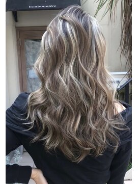 ジーディーエス(GDS) スケルトンハイライト/白髪ぼかしもできるデザイン00