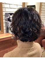 ヘアメイク フレンシア(hair make flencia)&nbsp;柔らかに弾む大人のナチュラルウェーブボブ【280スタイル】