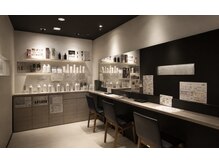 ヘアメイク ジール 羽黒店の雰囲気(一人ひとりのお悩みに合わせたヘアケア商品ご用意しております◎)