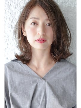 リップス デリコ(LIPS derico) 《LIPSderico》大人ミディアム