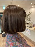 柔らかいブラウンベージュ