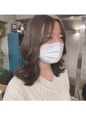 顔まわりでレイヤーで韓国風くびれミディアム＊