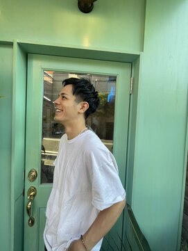 ポー 三軒茶屋(poh) ニュアンスマッシュ/サイドパート/韓国マッシュ*三軒茶屋駅