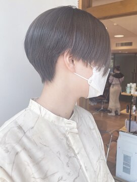 モリオフロムロンドン 原宿本店(morio from London) 【morio 原宿】ハンサムショート　前下がり　センターパート