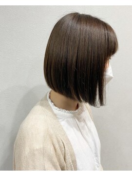 フィオーレ ヘアデザイン(FIORE hair design) ボブ ベージュ
