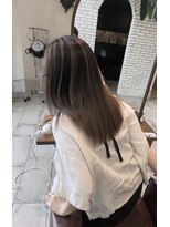 エル(L) Balayage