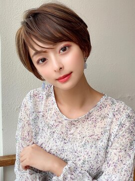 アフロート ディル(AFLOAT D'L) 大人かわいい 小顔 ショートボブ ひし形シルエット グレージュKI