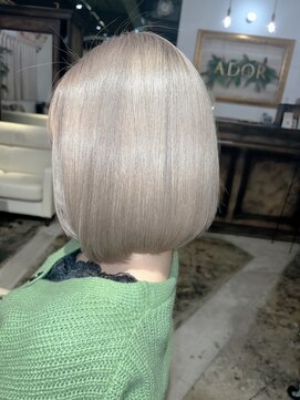 アドール(ADOR) 【ADOR上村】ホワイトベージュカラー