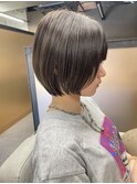ナチュラルショートボブ