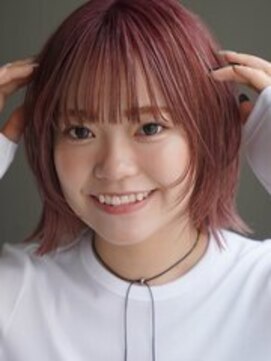 ワン 川崎(ONE) オリーブベージュ/ウェットヘア /レイヤーカット /川崎
