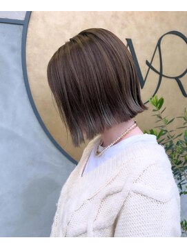 カプロアシヤ(Capullo.Ashiya) ハイライトボブ