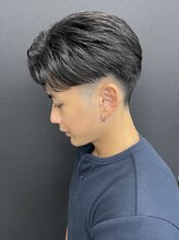 ビューティースタジアム529 ゴーニーキュー(BeAuTy STADIUM 529) 【メンズ毛流れセンターパート】