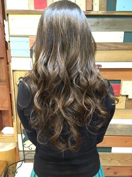 エイチエスプラス ヘアサロン(hs plus hair salon) グレイぼかし