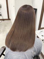 ルイ(ROUIS produced by LUCK 津田沼)&nbsp;ROUIS 津田沼 ミルクティーベージュ 艶ベージュ ケアブリーチ