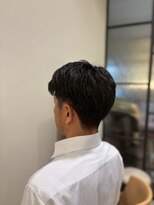 トイロ(toiro)&nbsp;シャドウパーマツイストスパイラルパーマフェザーパーマ30代