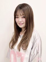 ハレ(HALE) 坂井 まりん