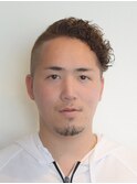 人気のカーリーバーバースタイル!