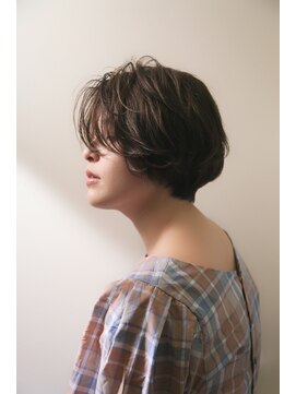 ルッツ カオラ(Ruttu KaoLa) きれいめ柔らかショートボブ