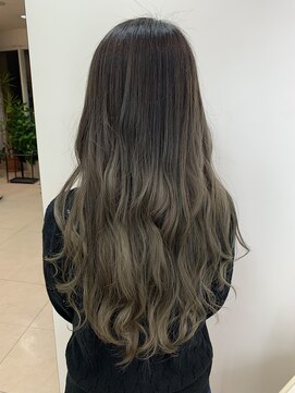 エイミー バイ ハセ(Aimee by HASE) ロング×グラデーションカラー