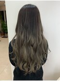 ロング×グラデーションカラー