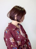 シェリア(Shelia)&nbsp;ぱつっとラインボブ×ローズレッド [Shelia町田]