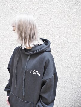 コニ(Coni) ♪百瀬俊幸♪切りっぱなしホワイトベージュカラー