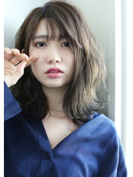 レジット(Legit) Legit 鎖骨ボブ×ペールカーキ☆