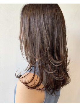 ルッソ(RUSSO) 30代40代ふんわりレイヤーカット