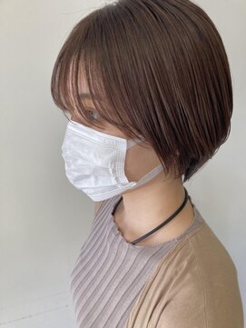 パースラヴ(PERS'LOV) シースルーバング似合わせカット丸みショート耳かけショート