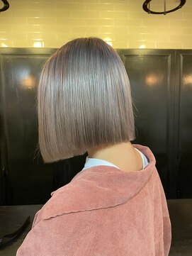 レニーバイエース(LANY by ACE) 【LANY 横浜】切りっぱなしボブ×シルバーグレージュ
