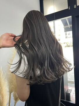 ジョナサン リヴィングストン(JONATHAN LIVINGSTON) ハイライト／グレージュ/ダブルカラー/バレイヤージュ