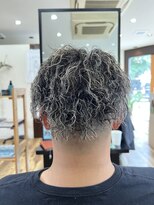 スウェル 千葉店(Swell)&nbsp;メンズツイストパーマスパイラルパーマフェード[千葉]