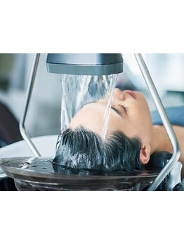 シンプルだけど清潔感UPなスタイルで好印象に♪健康的な髪へ導く頭浸浴スパもおススメ◎［追浜/頭浸浴］