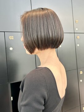 アルティファータ(artifata) オリーブグレージュ　ハイライト　イルミナカラー　イエベ秋