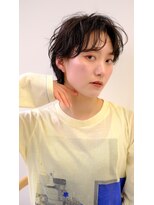 スリーアン(THREE ann.)&nbsp;20代30代40代50代ハンサムショートパーマ大人かわいいくびれヘア