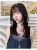 リコバイアフロート(riko by afloat)&nbsp;レイヤーカット/グレージュカラー/暗髪カラー