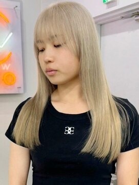 ウィコ 新宿(WICO) ホワイトベージュ[新宿駅/前髪/アンブレラカラー/イメチェン]