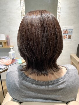 シー 豊川店(She) 外ハネスタイル　30代、40代、50代